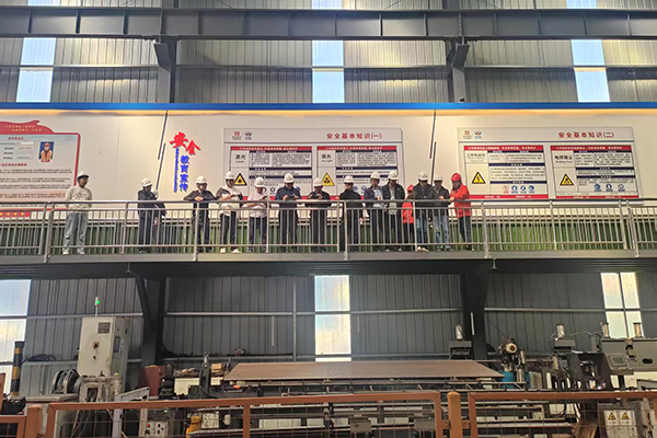 四川省交通運(yùn)輸廳赴康新高速項(xiàng)目檢查指導(dǎo)工作